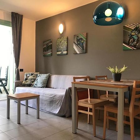 46 Vale C'E' Al Villaggio Olimpico Di Colle Sestriere Kültér fotó
