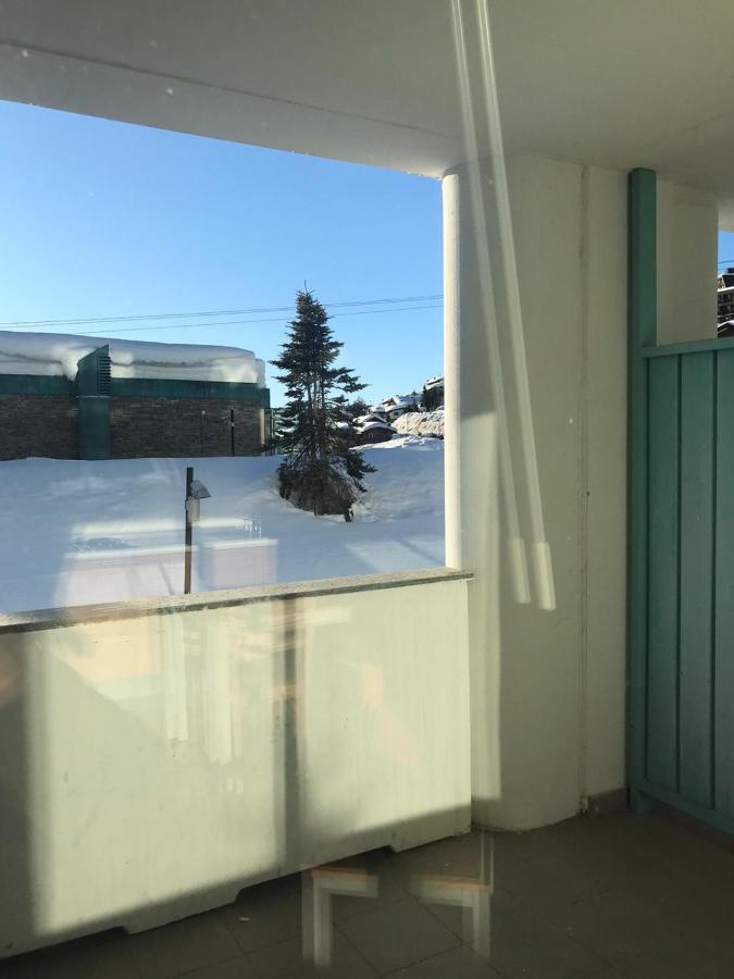 46 Vale C'E' Al Villaggio Olimpico Di Colle Sestriere Kültér fotó